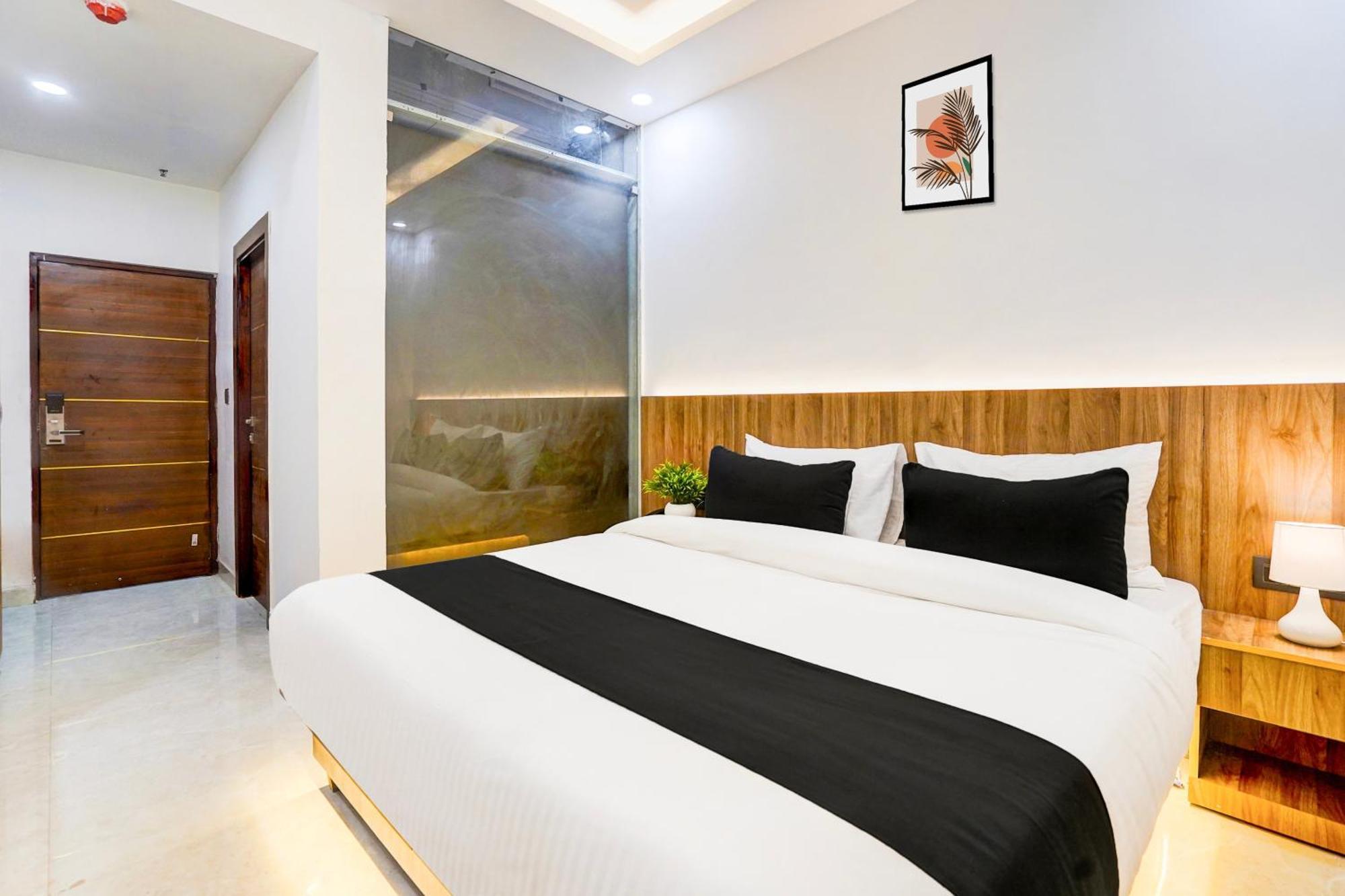 Townhouse Grand Address Hotel And Banquet Ghaziabad Exterior foto